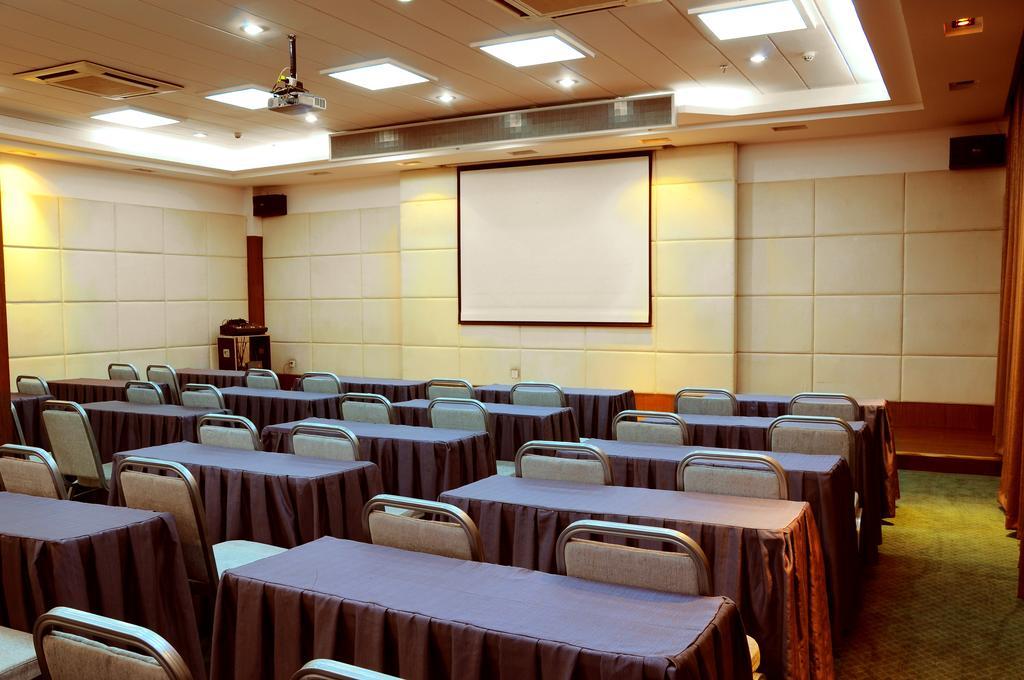 Gude Hotel - Hongdu Avenue Branch 南昌 外观 照片